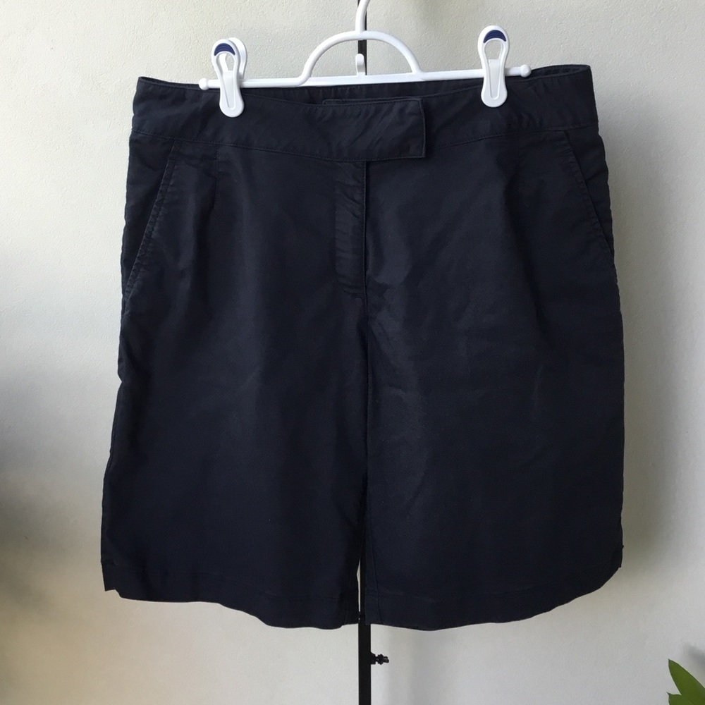 Women’s Nike golf shorts Size 8 (M) Black Dry Fit